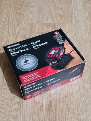Cargador y batería 20v, 2Ah 