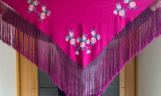 Mantoncillo de flamenca mujer Buganvilla