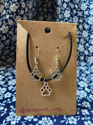 Conjunto pendientes y colgante con cordon huella
