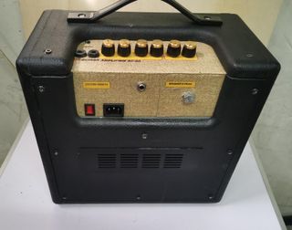 OFERTA  ESTA SEMANA AMPLI PARA GUITARRA ACÚSTICA