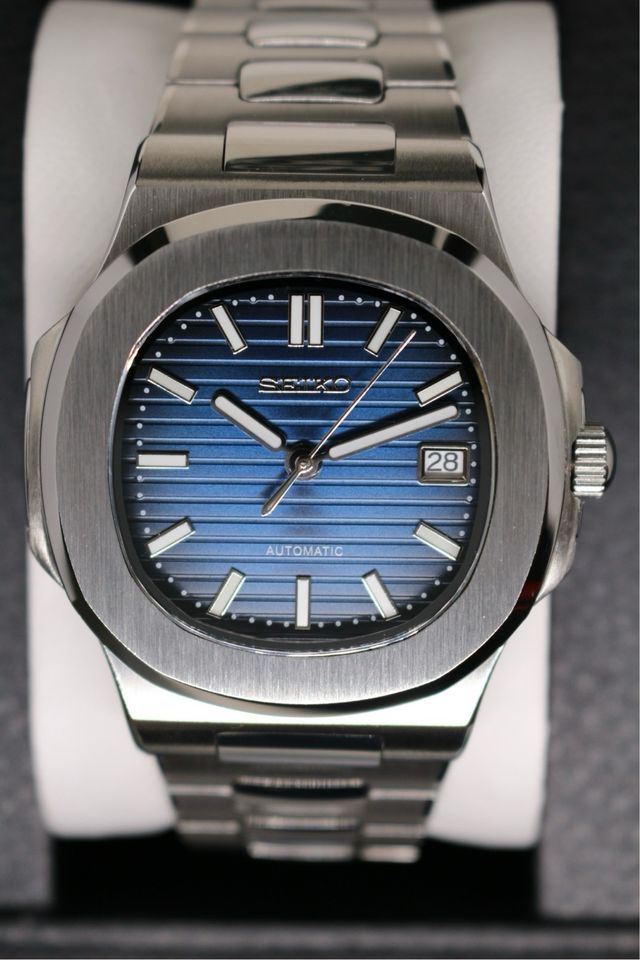 Mod Nautilus navy blue