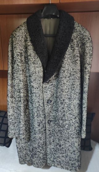 Abrigo paño cuello astracán