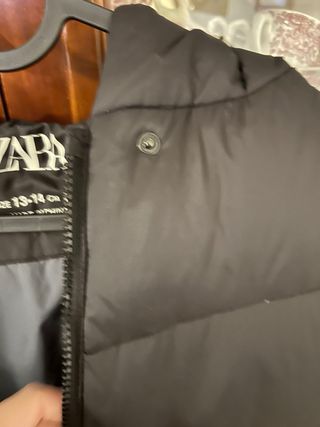 Abrigo de Zara adolescente