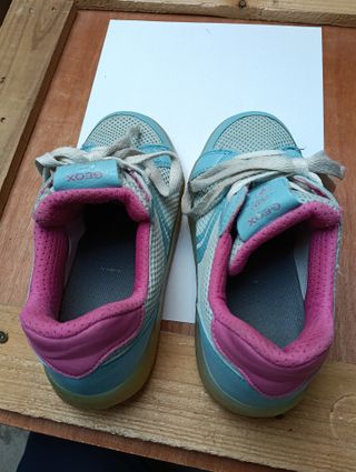 Scarpe Geox Bambina con led luminosi 33