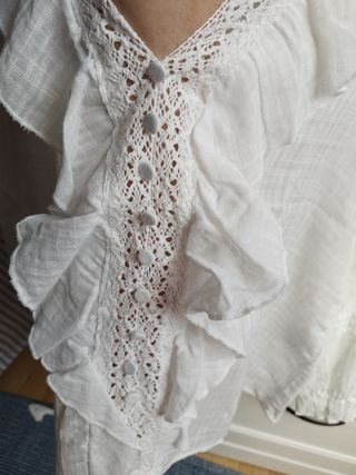 Blusa rustica volantes Zara