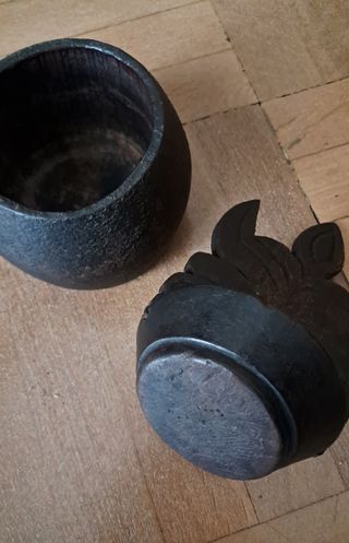 Caja antigua incienso