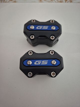 Barra parachoques para motocicletas.