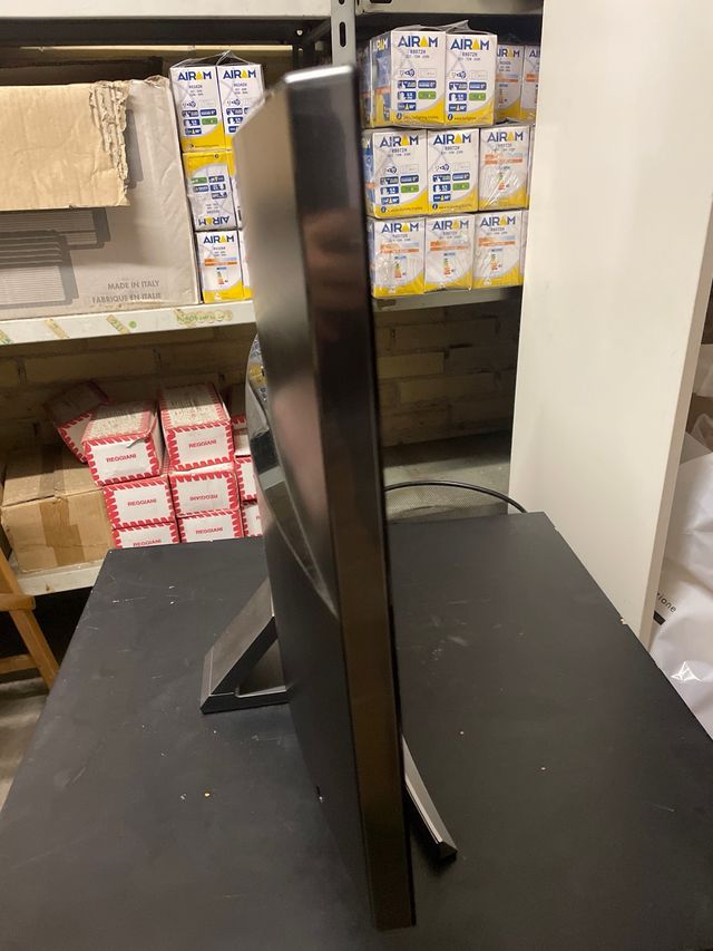 Video Samsung S27D590C