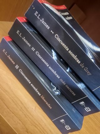 ESTUCHE CINCUENTA SOMBRAS