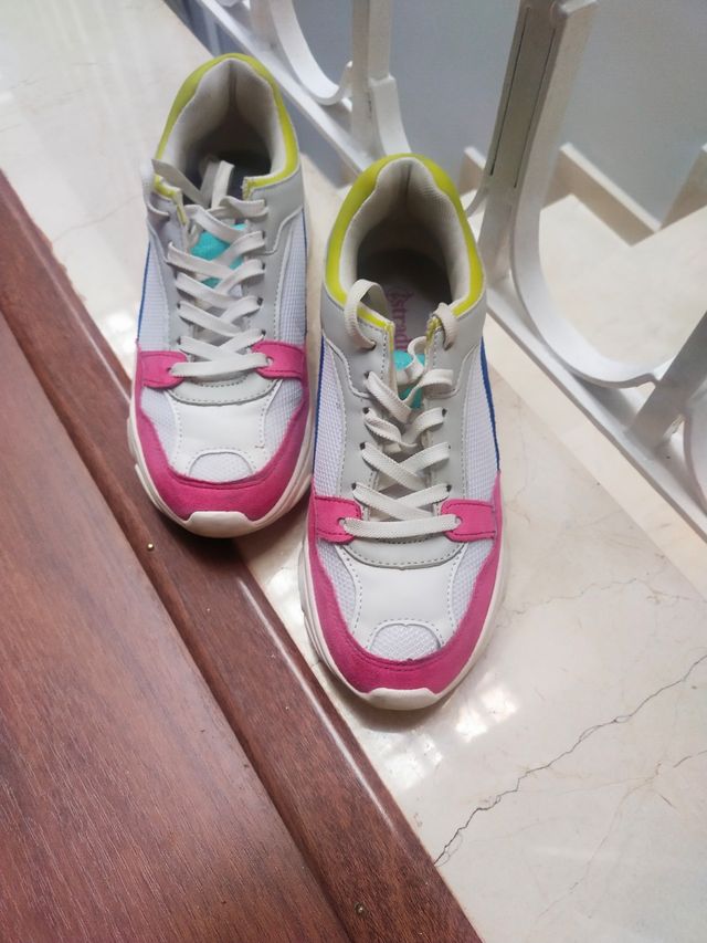 Deportivas de chicas número 36