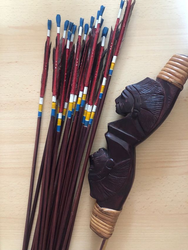 Arco y flechas indias