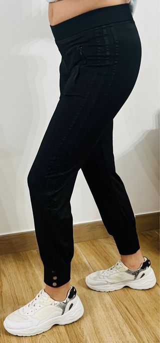 Pantalón de chándal Adidas pegado de mujer talla M