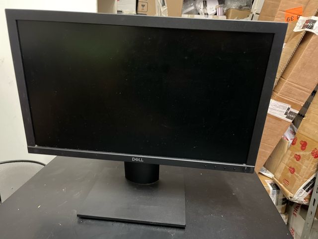 DELL video E1920H