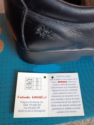 Zapatos de hombre negro n°42, marca"Botanas".
