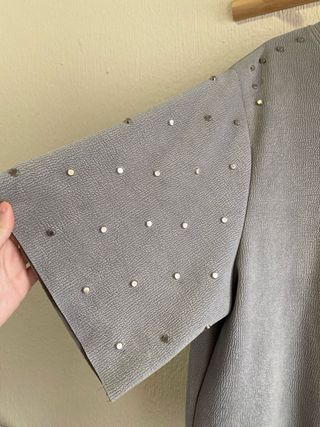 Camiseta gris  zara 