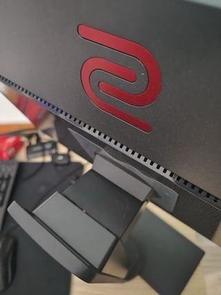 Monitor BenQ ZOWIE XL2740 27" 240Hz