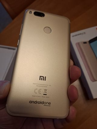 Xiaomi mi A1 64gb. como nuevo. ORO
