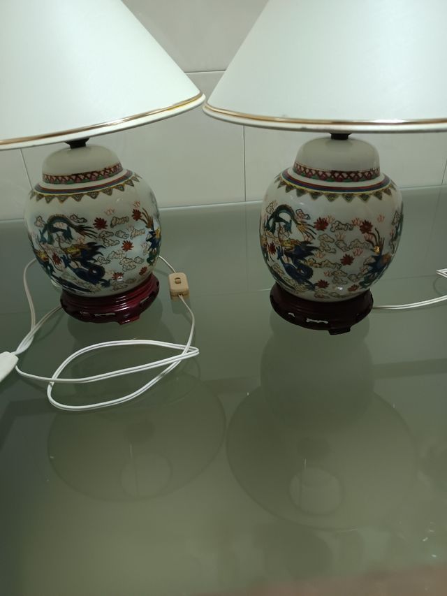 2 lámparas de mesilla