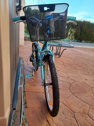 Bicicleta B'Twin 20" 6-9 años niña 6vel