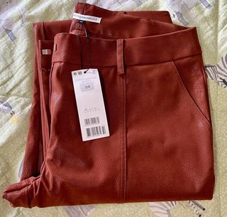 Pantalón imitación piel A. Dominguez NUEVO tal