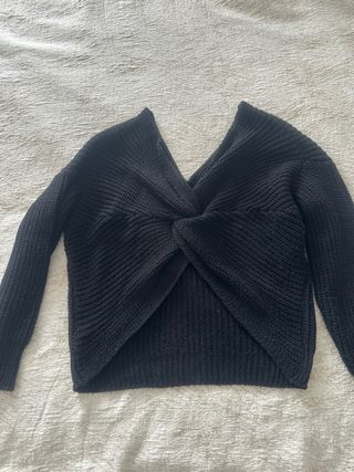 Jersey negro espalda abierta