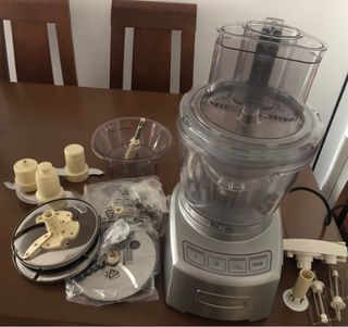 Robot Cuisinart modelo FP16DCE