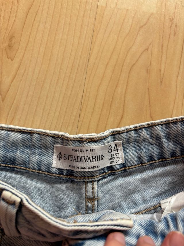 Vaquero corto stradivarius