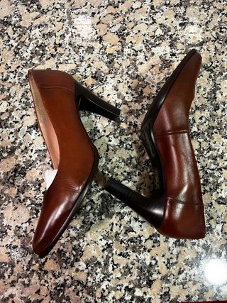 Zapato con tacon mujer.