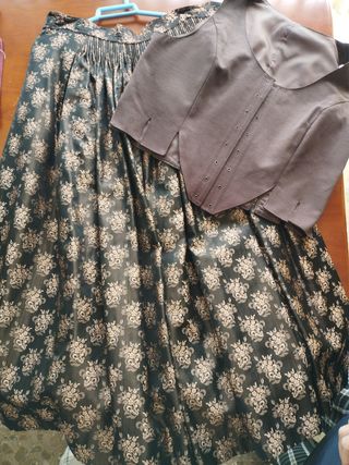 Falda fallera/ huertana y justillo huertan  talla 