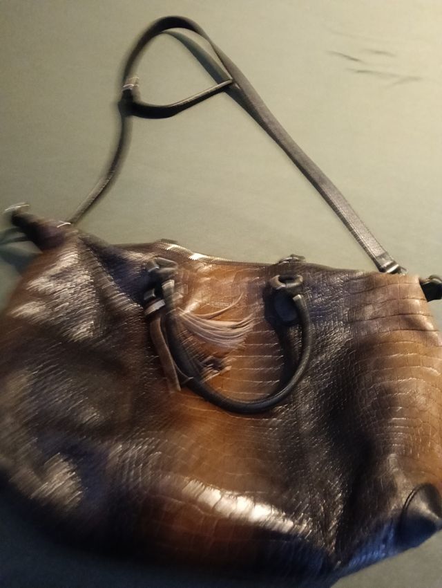 Bolso piel degradado efecto desgastado 