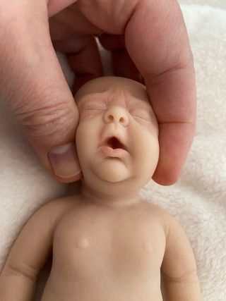 Bebé minireborn silicona 20 cm