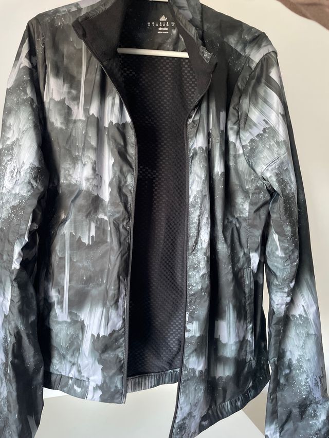 Chaqueta deportiva adidas climalite