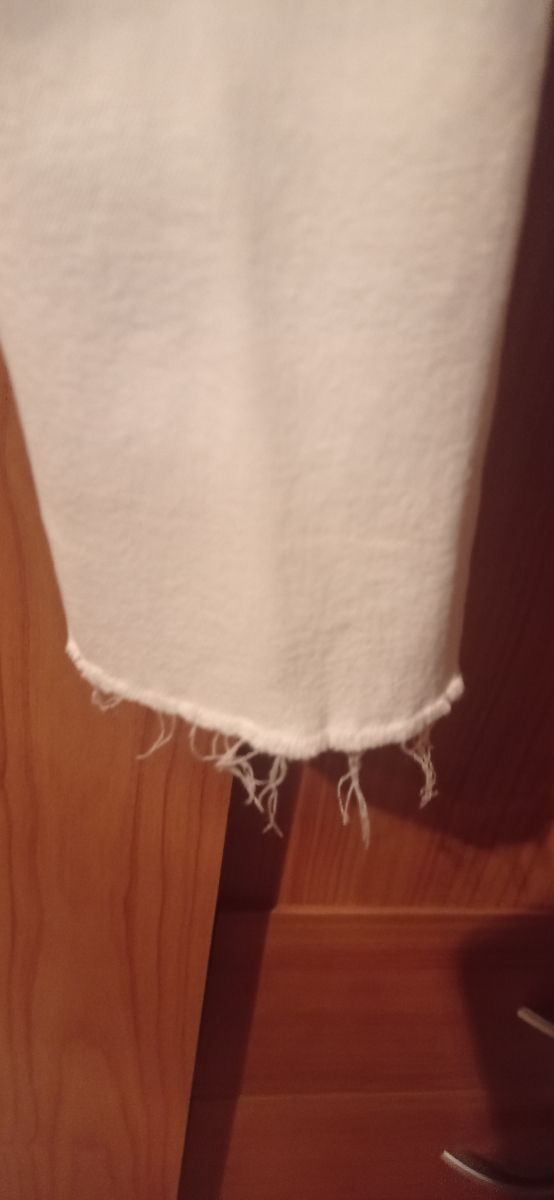 Pantalón blanco Super Skinny Fit