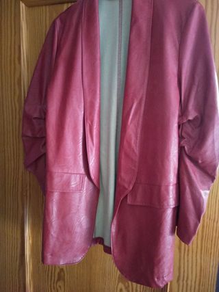 Chaqueta roja,,mujer,