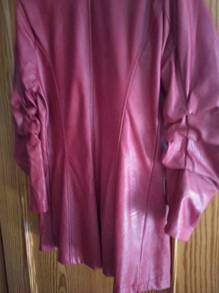 Chaqueta roja,,mujer,