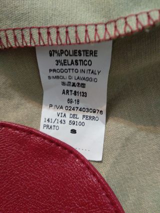 Chaqueta roja,,mujer,