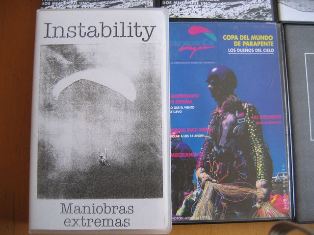 Coleccion de 12 videos VHS de parapente diversos