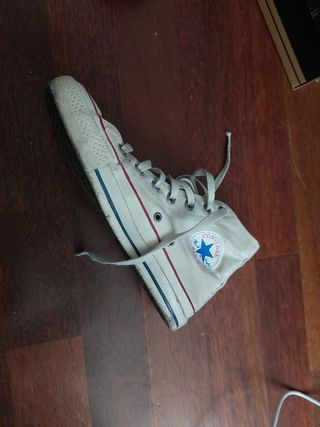 Converse blancas