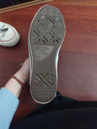 Converse blancas