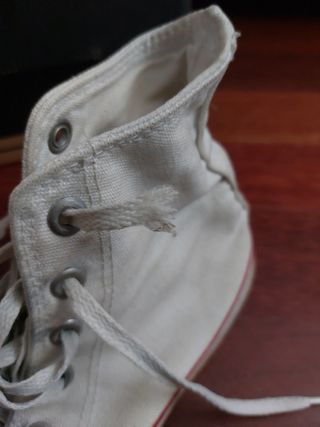 Converse blancas