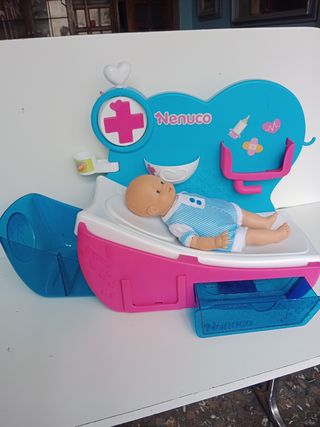 Hospital de Nenuco,con muñeco de Arias