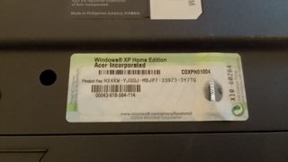acer aspire 1360 per ricambi, si accende ma non va