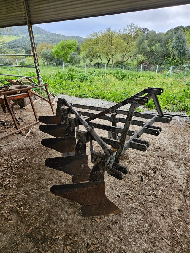 Arado quinta de pantalla