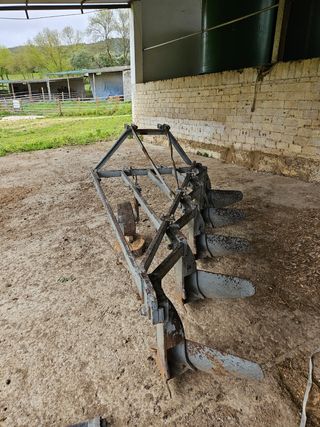 Arado quinta de pantalla