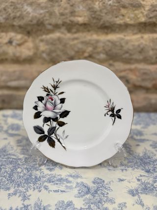 Plato pastas Royal Albert