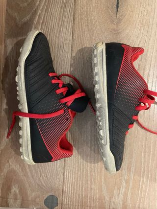 Botas fútbol niño multitacos talla 29