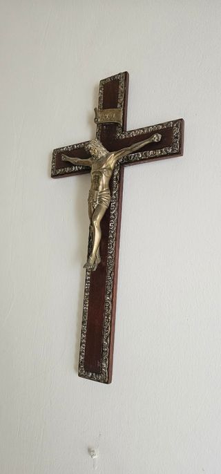 Figuras y motivos religiosos