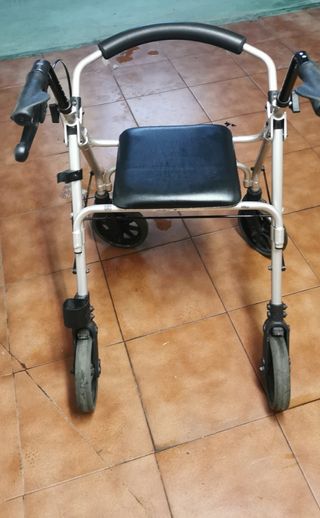 Andador adulto