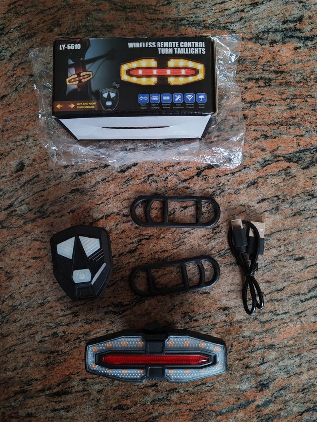 Luz para bicicleta o patinete.