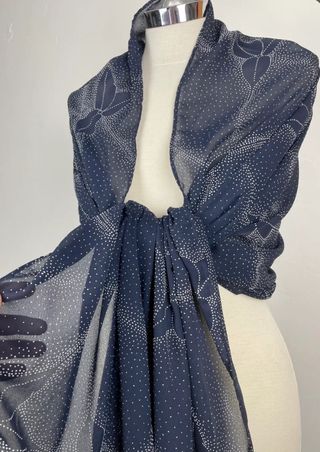 Chal chiffon azul nuevo con etiqueta